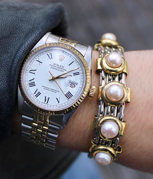 Two-Tone Pearl Bracelet