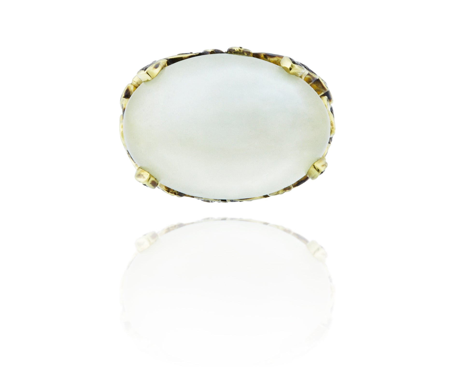 One-of-a-kind Heaven & Earth 18kt Green Gold Green Cabochon Moonstone Vine Cocktail Ring