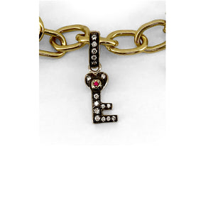18kt Green Gold 'Key to my Heart' Charm