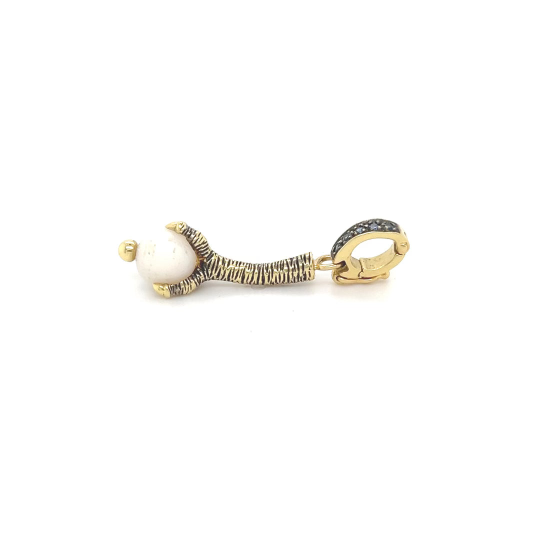 Dragon Claw Charm in 18kt Green Gold
