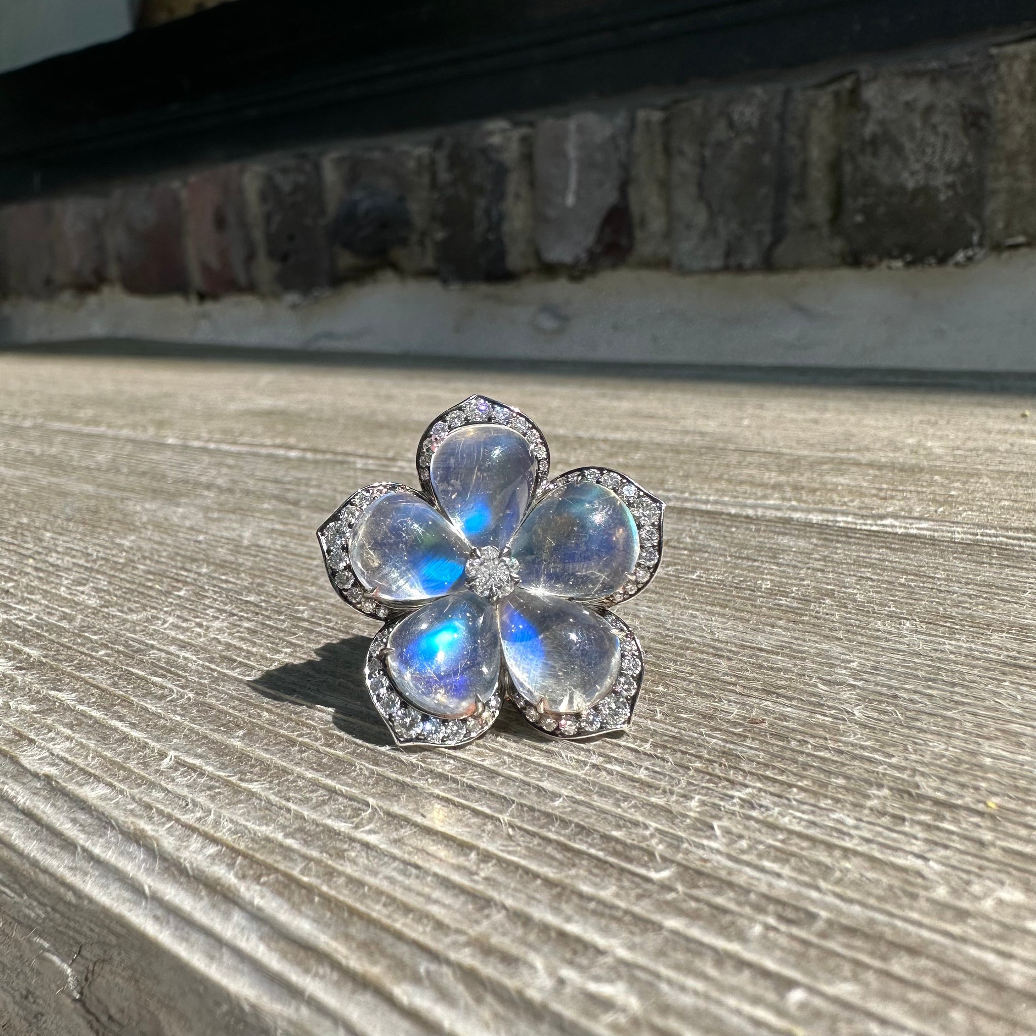 Vintage Flower Ring with Diamonds