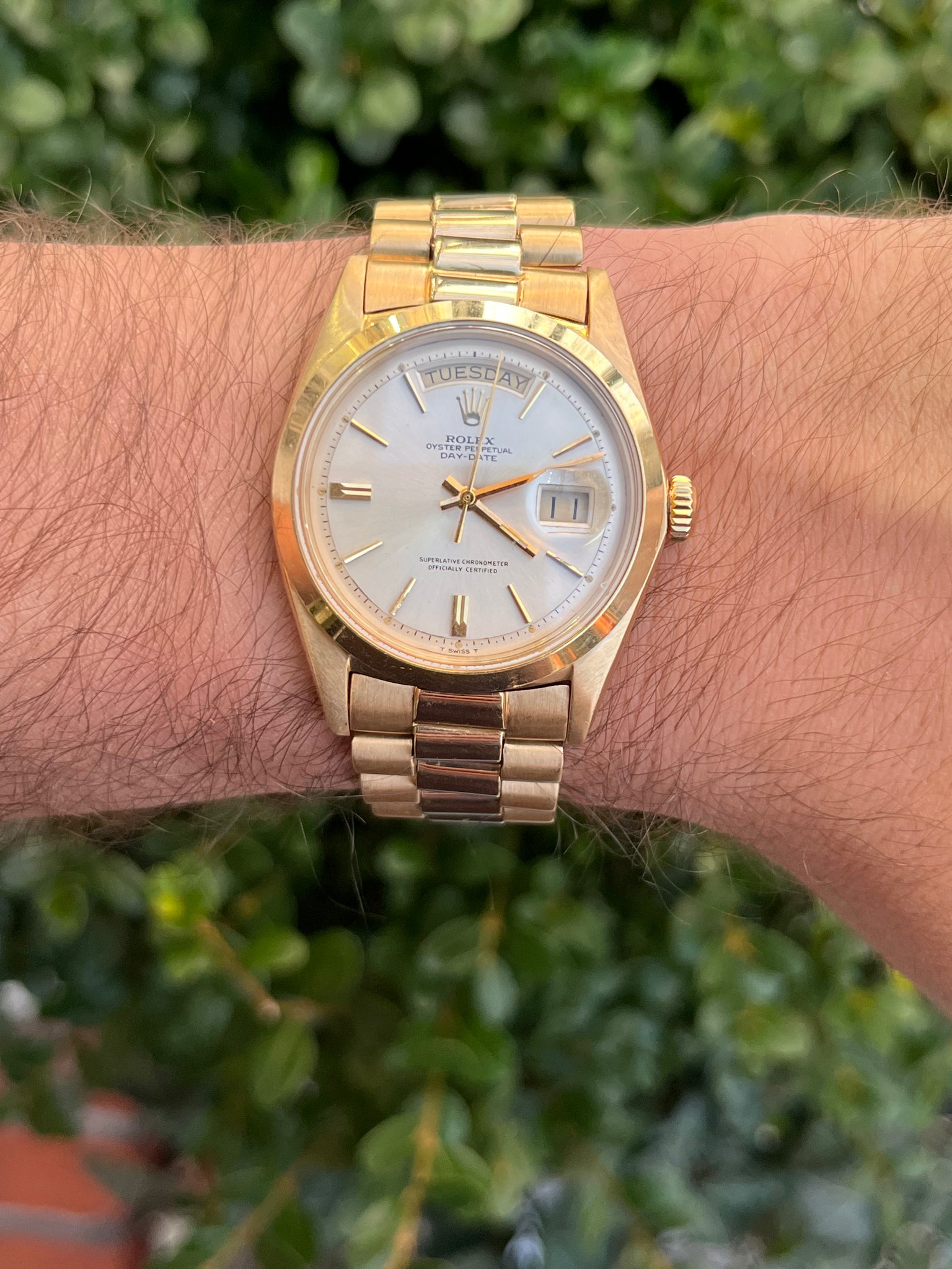 1973 Rolex Day-Date 1802 Yellow Gold Silver Dial Smooth Bezel