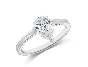 Diamond Engagement Ring 004 Pear