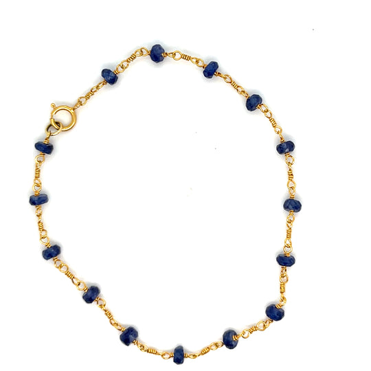 18kt Yellow Gold Blue Sapphires Wrap Bracelet