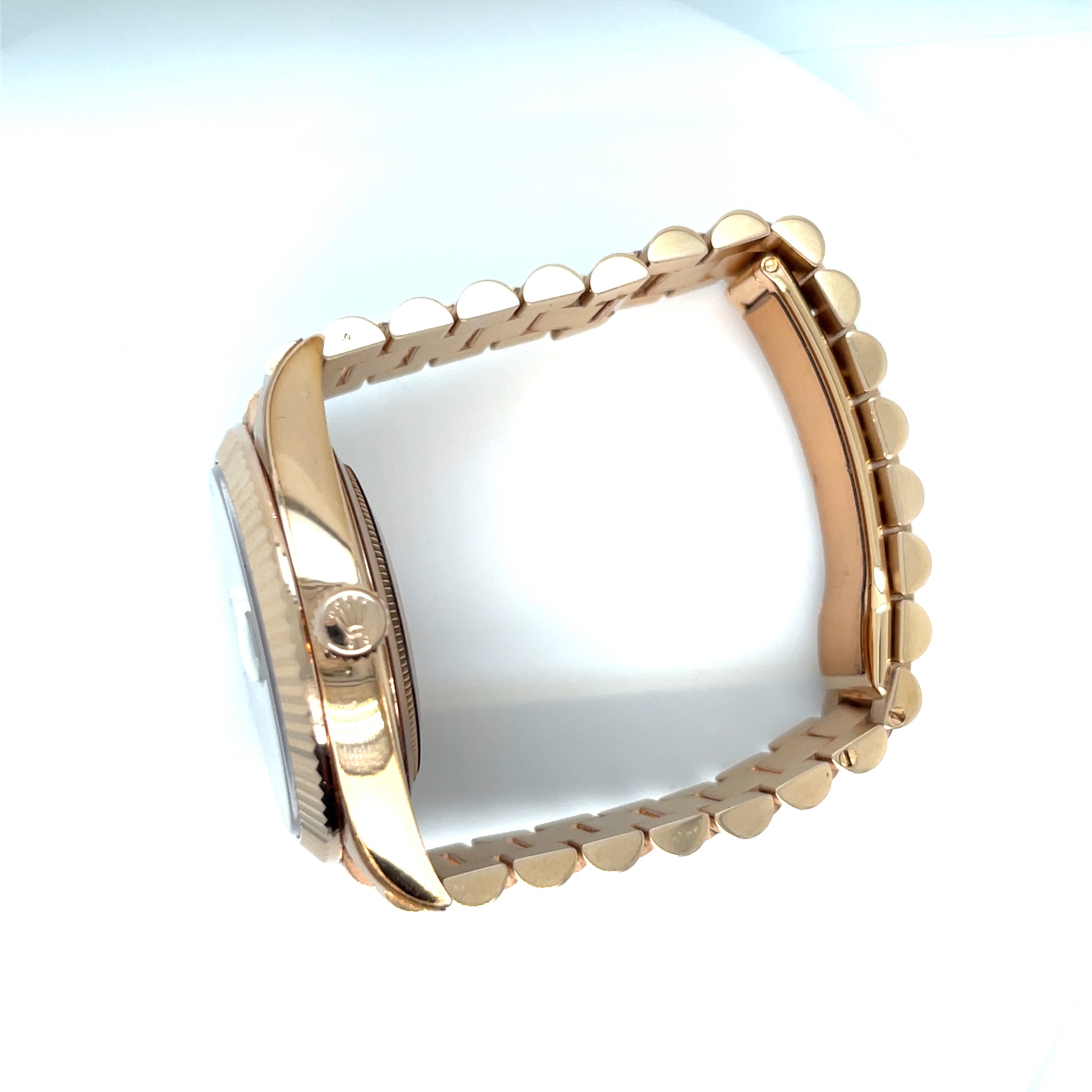 2019 Rolex Day-Date 40 228235 Rose Gold Chocolate Roman Numeral Dial