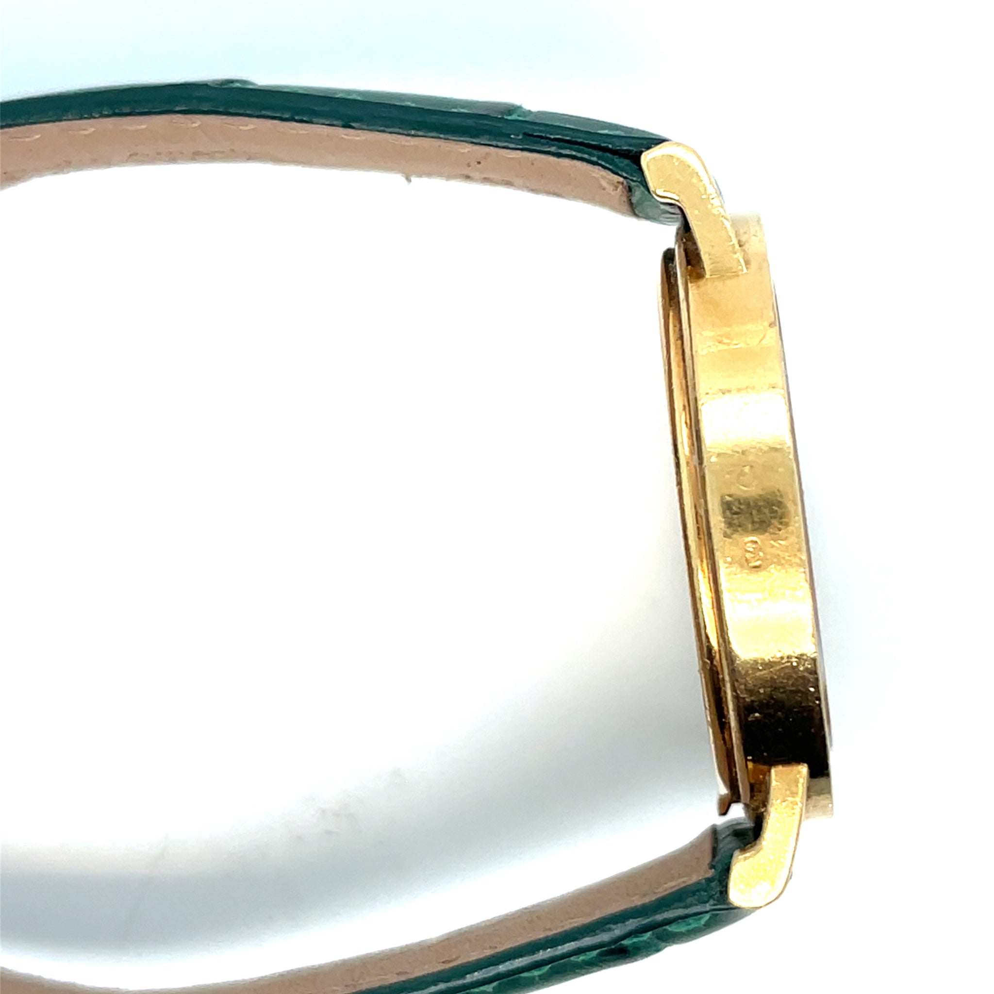 Bulgari BB33 GL/5 Yellow Gold White Dial Quartz