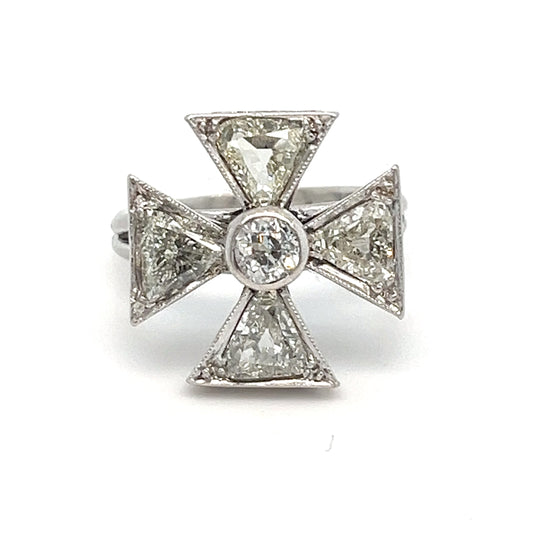 Vintage 10kt White Gold Gothic Cross Diamond Ring