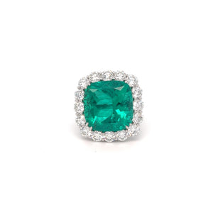 19.40 carat Colombian Minor Emerald and Diamond Ring