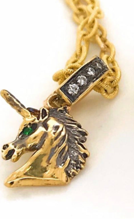 18kt Gold Unicorn Head Charm
