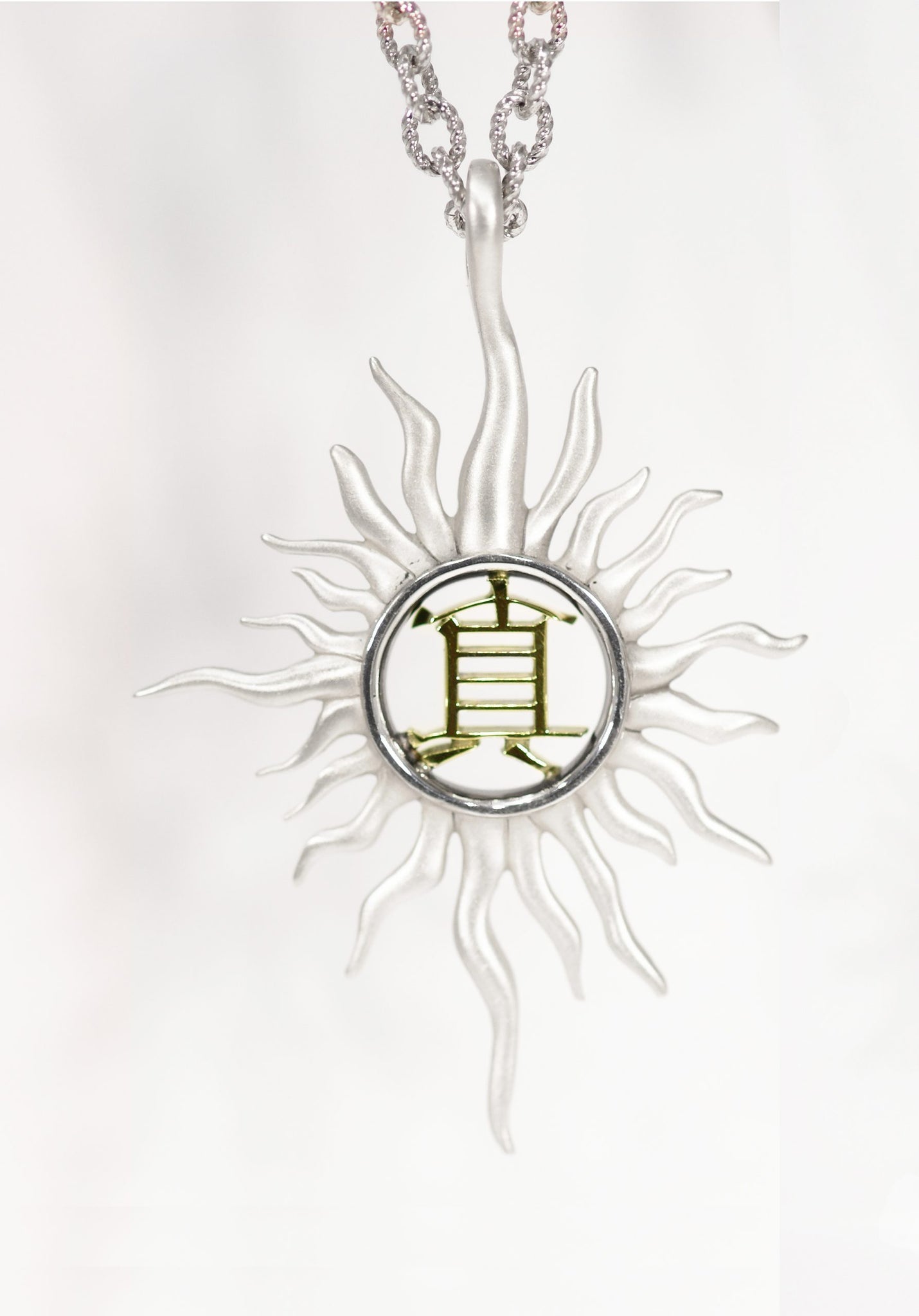 'Truth' Pendant in Chinese