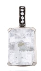 18kt Gold Detachable Charm with Quartz + Diamond